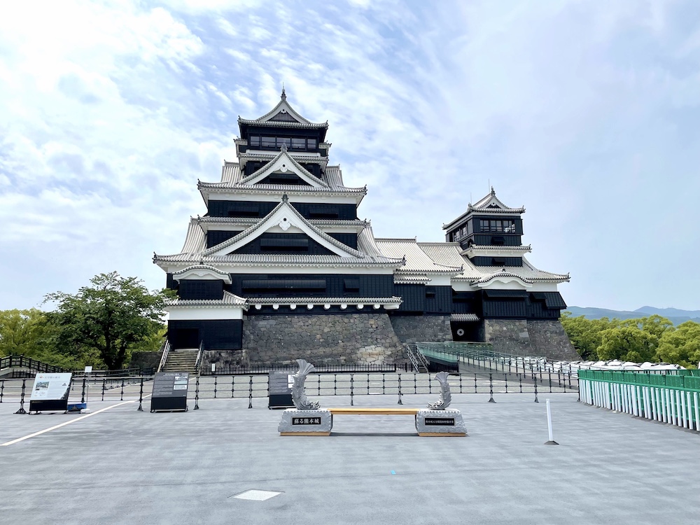 〒 第１０弾 ご当地フォルムカード 熊本【熊本城大天守鯱】 〒 Amazon.co.jp: 第10弾 ご当地フォルムカード 熊本 熊本城大